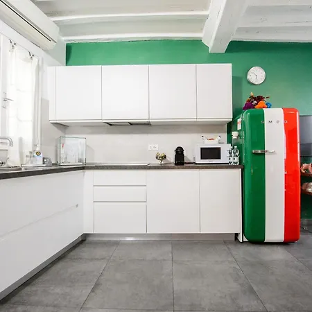 Italia House Tortellinosuite Apartamento Módena